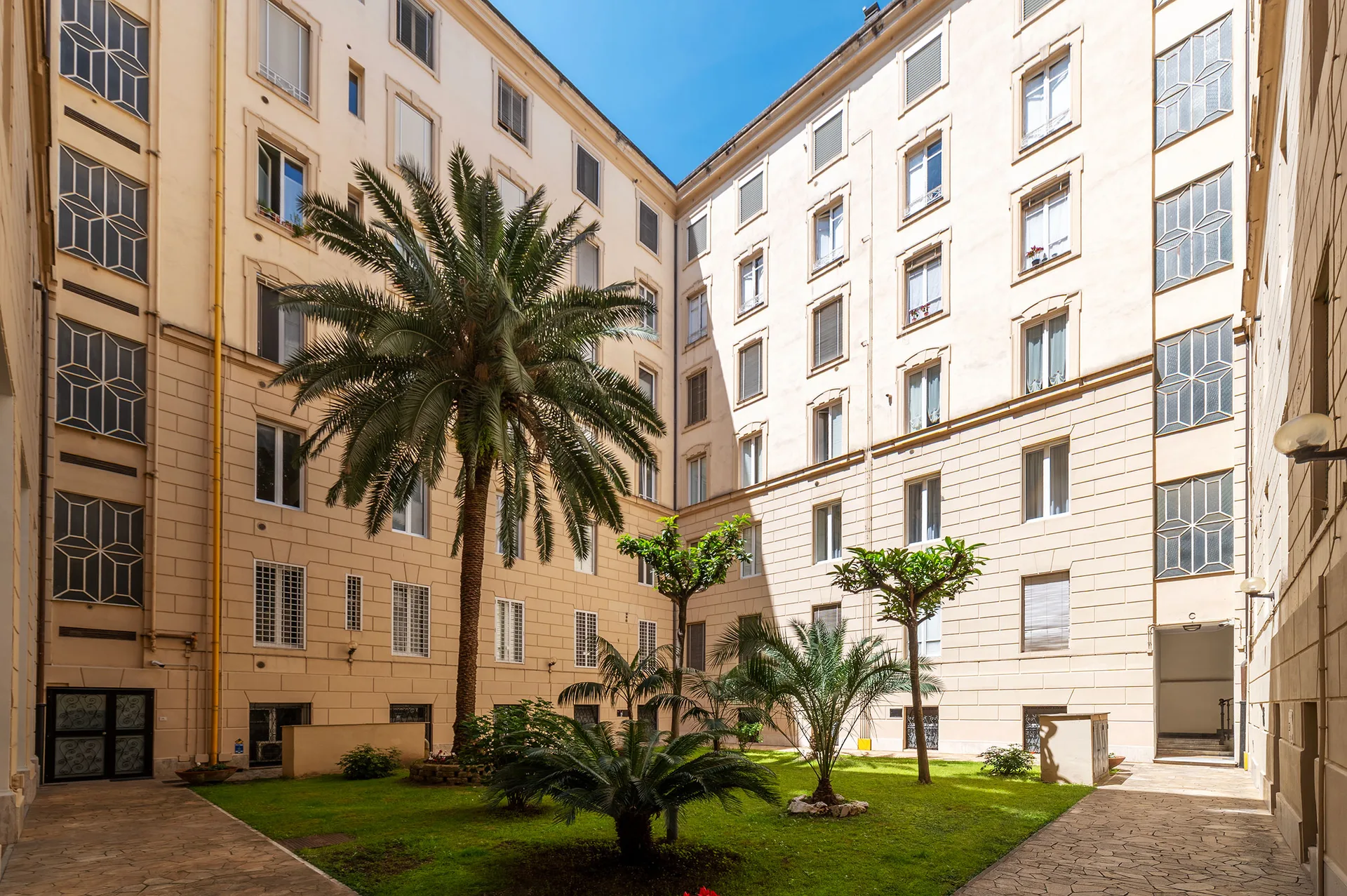 Appartamento Luminoso – Via Nomentana angolo Corso Trieste, Roma