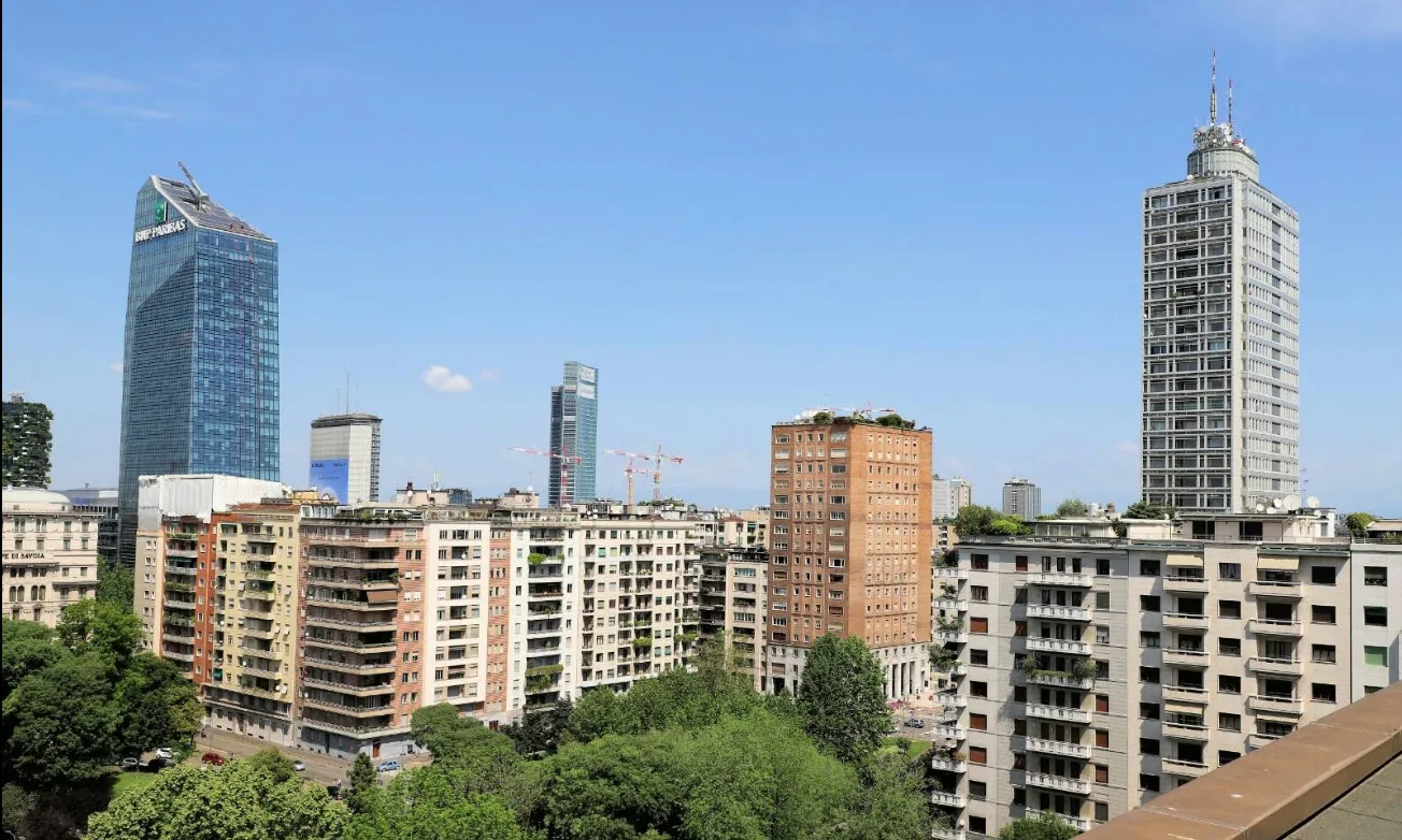 Affitto prestigioso plurilocale ristrutturato