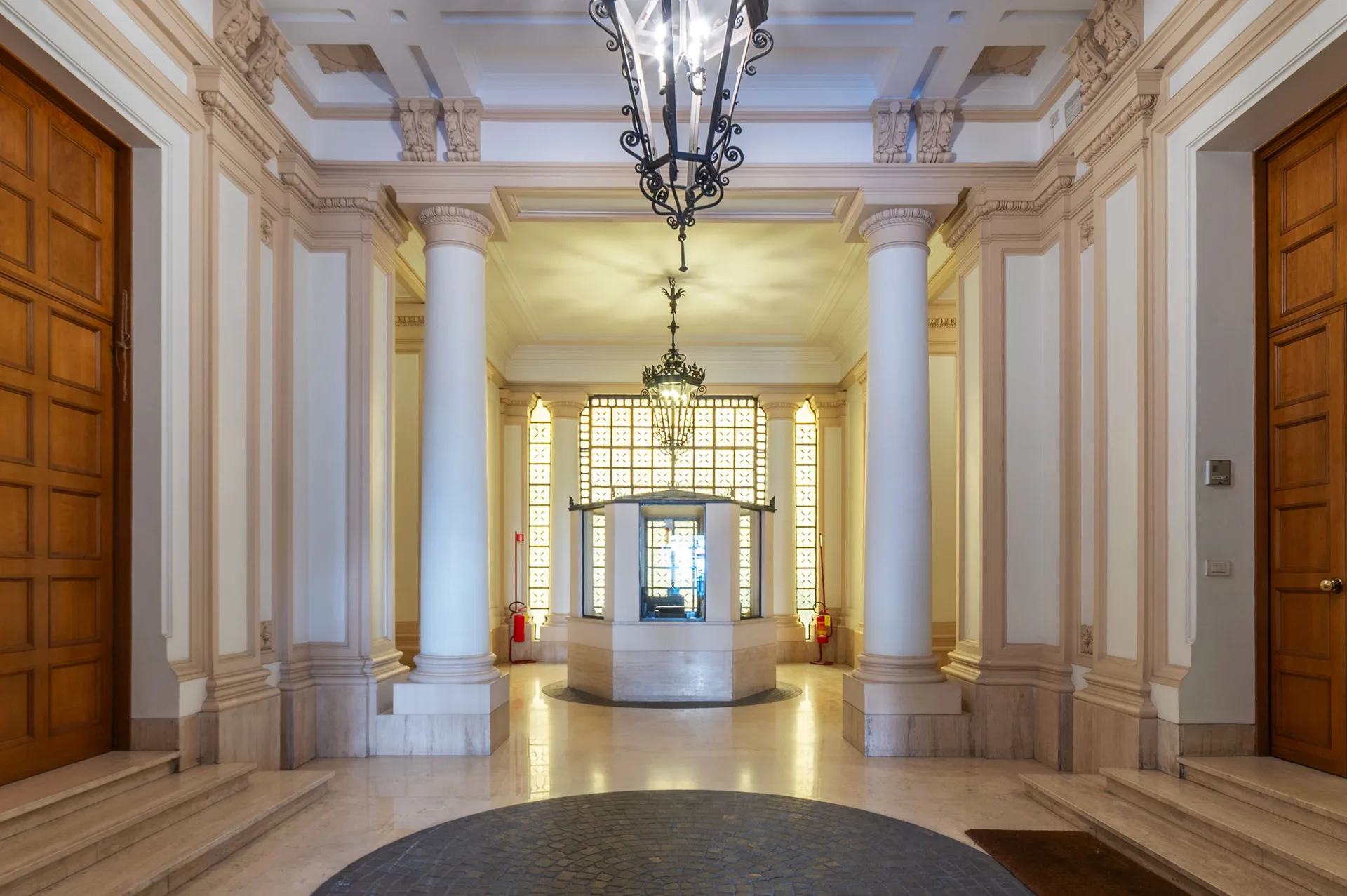 Splendido Appartamento – Piazza San Giovanni in Laterano, Roma